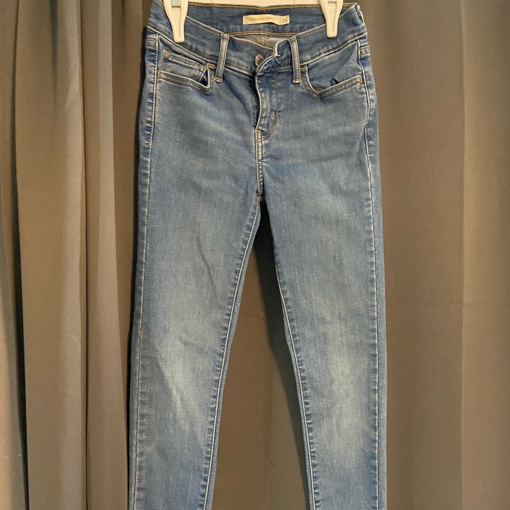Levi’s 710 super skinny
